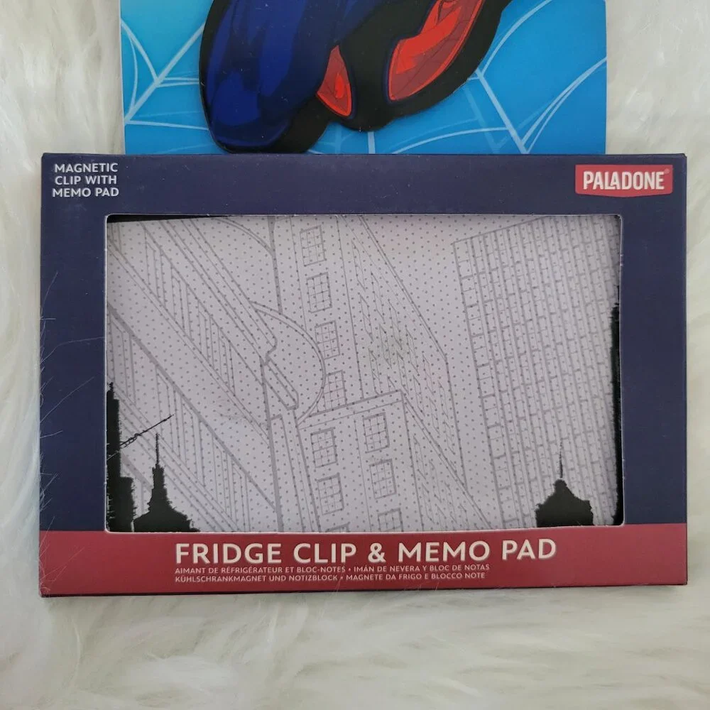Paladone Spiderman Fridge Clip and Memo Pad Set